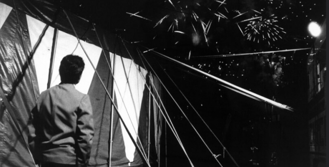 Circo Mundial, Bilbao, 1994. José Muñoz. Fotografía en blanco y negro © VEGAP. Madrid, 2025. Colección Museo CA2M