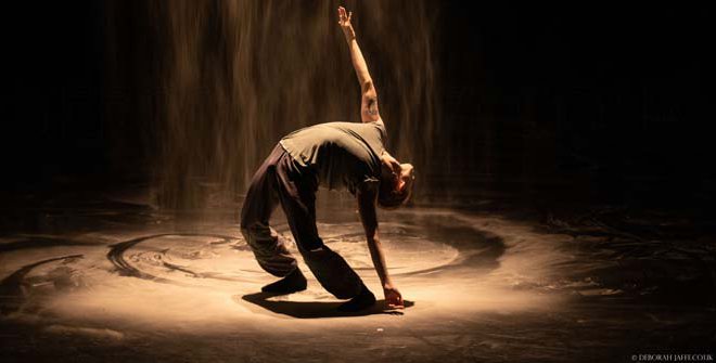 Russell Maliphant Dance Company - VORTEX