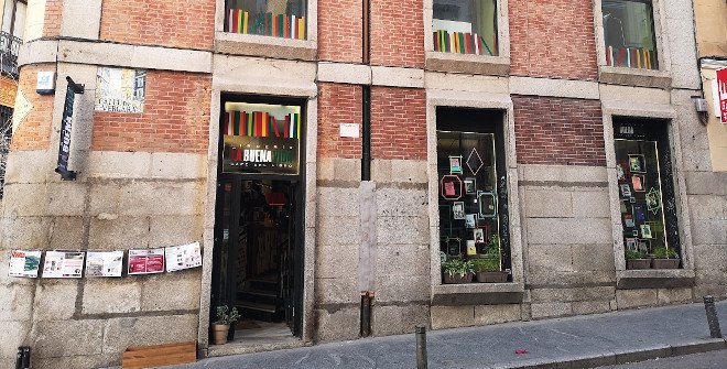 La Buena Vida - Café del libro