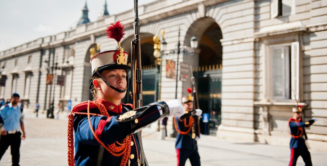 Cambio de Guardia en el Palacio Real