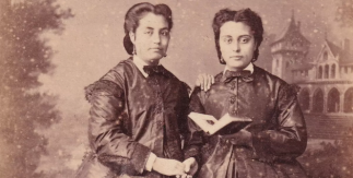 Retratadas. Estudios de Mujeres