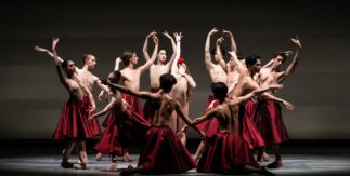 Opera de París. Junior Ballet © Julien Benhamou