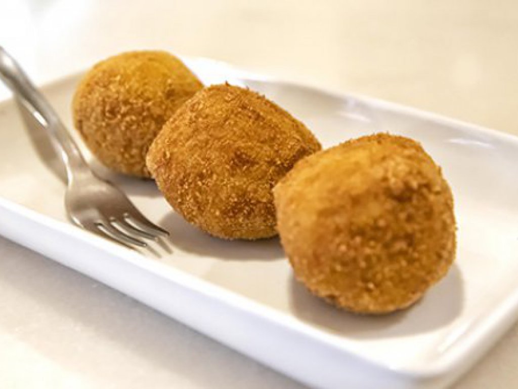 Los sabores de toda España en Madrid - Croquetas