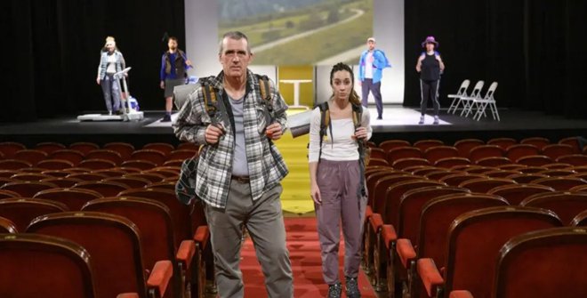 Ni flores, ni funeral, ni cenizas, ni tantán