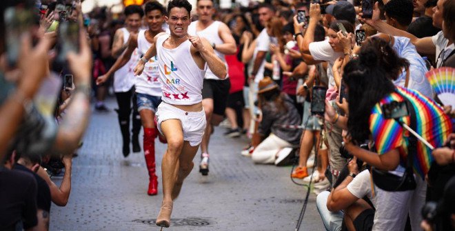 Carrera de Tacones. Fiestas del Orgullo LGTBI+ Madrid 2024