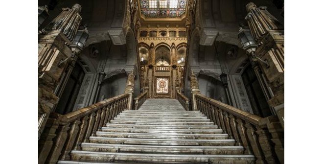 Escalera Museo Naval