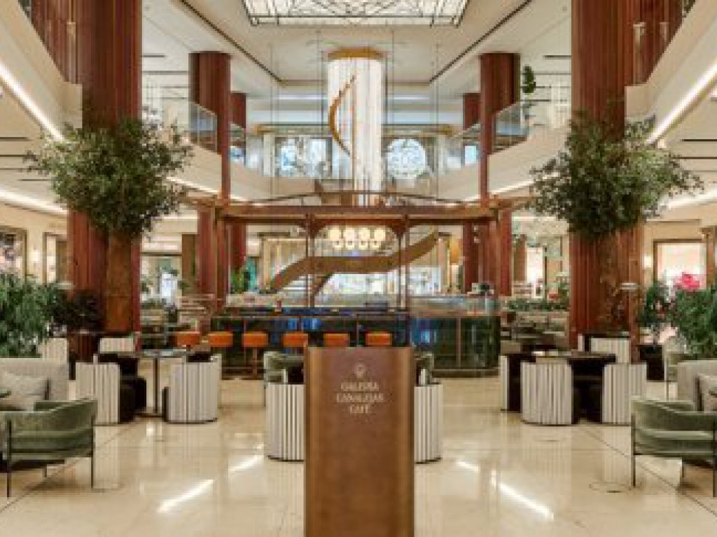 Galería Canalejas Café