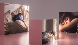 Yarema Malashchuk, Roman Khimei. You Shouldn’t Have to See This. 2024. Vista de la instalación. In absentia, Kunstverein Hannover, 2025. Foto © Mathias Völzke