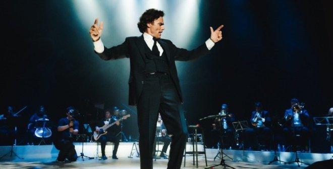 Diego Ramos. Homenaje a Julio Iglesias