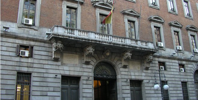 Ministerio de Hacienda (Real Casa de la Aduana)