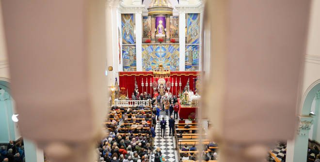 Besapiés del Cristo de la Basílica de Jesús de Medinaceli. Viernes 7 de marzo de 2025