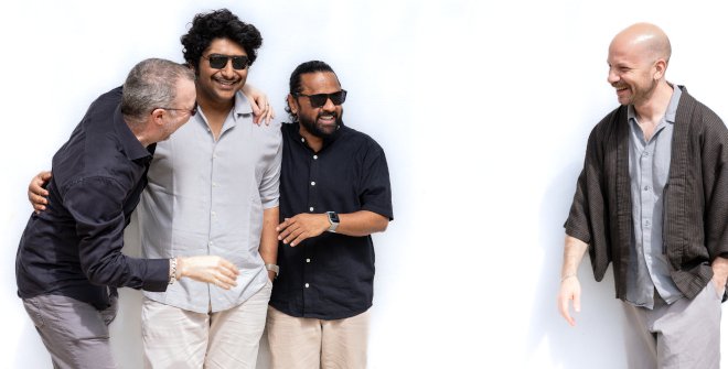 Electrónica en Abril 2026 Silver Thread foto de Aravind Chandrasabu