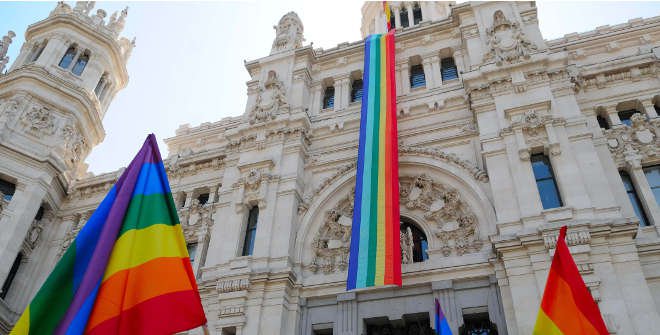 Bandera Orgullo Gay CentroCentro