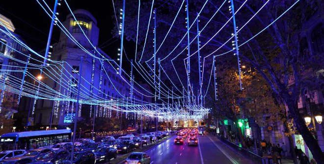 Luces de Navidad en la calle de Alcalá (entre Cibeles y la Puerta de Alcalá) Navidad 2021