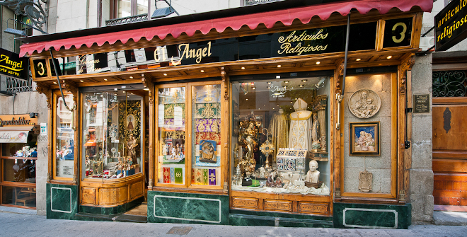 El Angel Santarrufina