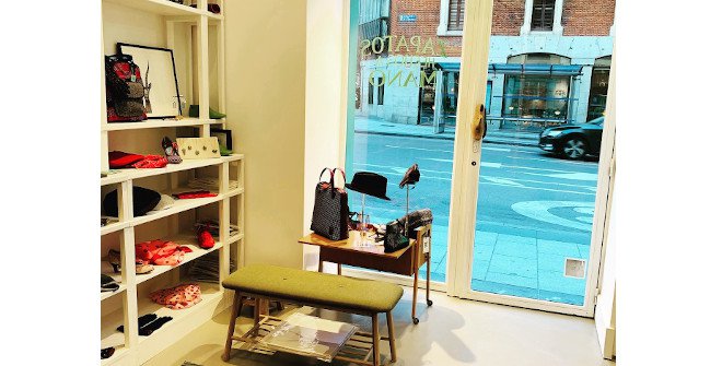 ioli Shoes