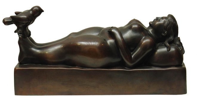 Botero_Mujer acostada con pajaro. Ed. 1_6 1991_Bronce_LR_Cortesía Galería El Museo Bogota