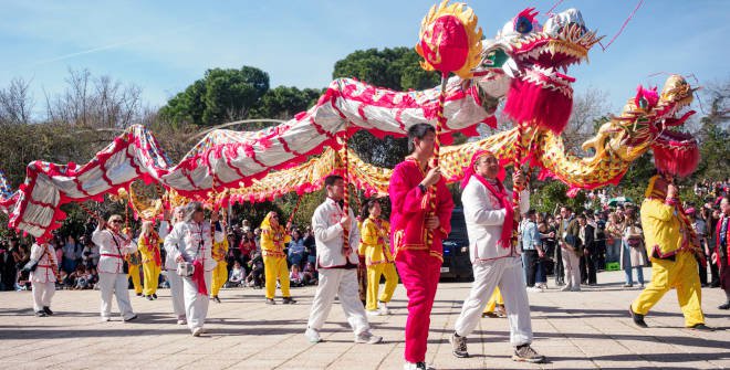 Desfile del Año Nuevo Chino 2026 en Madrid. Parque de Pradolongo. Usera