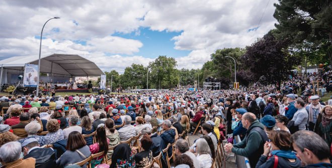 Solemne Misa de campaña concelebrada dedicada a las Festividades de San Isidro Labrador en el Parque de San Isidro en la explanada próxima a la Ermita de San Isidro, en Paseo de la Ermita del Santo, 74. 15 de mayo de 2026