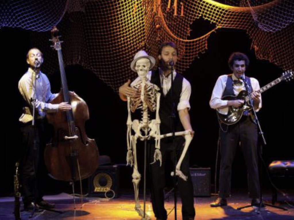 Canciones de Miedo y Risas Canciones de Miedo y Risas