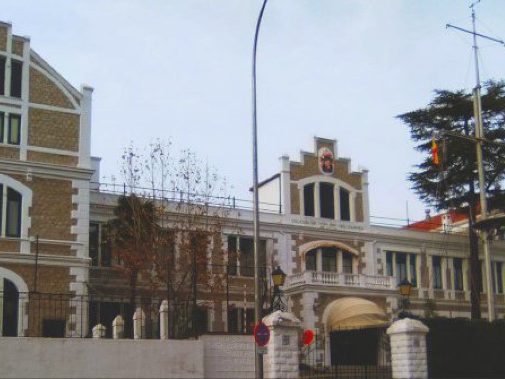 Colegio de Huérfanos de la Armada (Arturo Soria, 285)