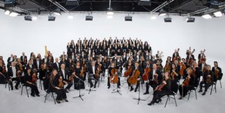 Orquesta y Coro de RTVE. Queen A Night At The Symphony