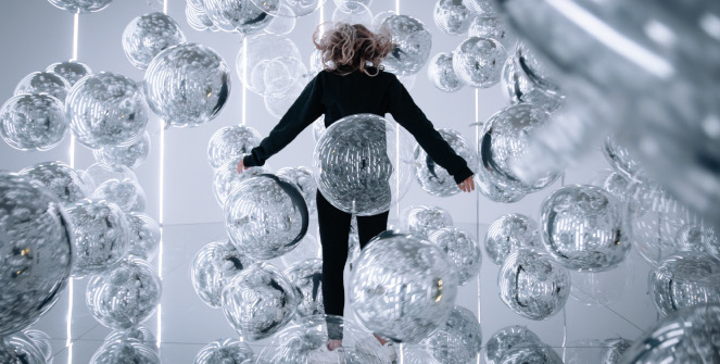 Euphoяia &ndash; Art is in the Air