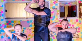 Plaza. Cía. La Pez / Veranos de la Villa