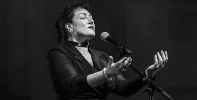Tributo a Edith Piaf / Veranos de la Villa