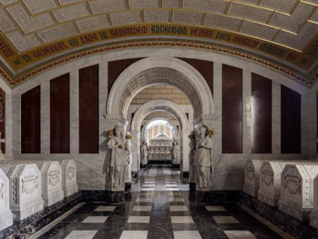 Real Sitio de San Lorenzo de El Escorial - Panteones Reales