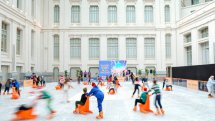 Pista de hielo Galería de Cristal del Palacio de Cibeles – Cibeles sobre hielo / Navidad Madrid 2024