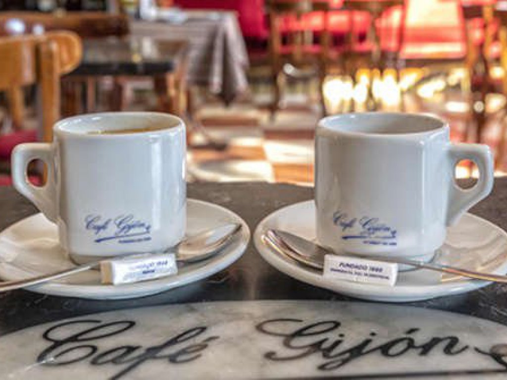 Café Gijón (©Álvaro López del Cerro)
