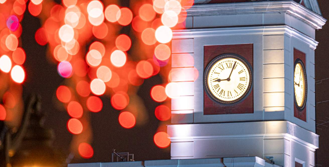 Naviluz  Bus de la Navidad Reloj Puerta del Sol