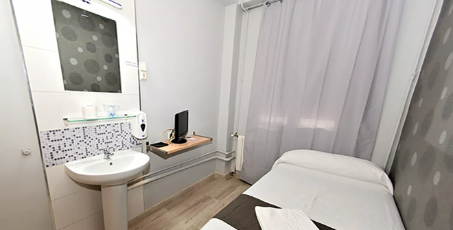Hostal Falfes