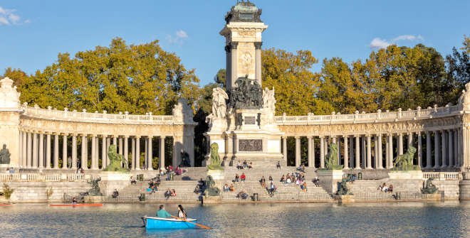 Monumento Alfonso XII (1922) de José Grases Riera. Parque de El Retiro de Madrid