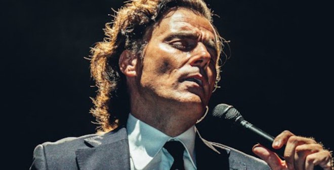 Diego Ramos. Homenaje a Julio Iglesias