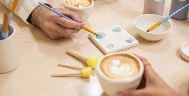 Mama Pottery Café