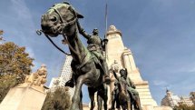 Monumento a Cervantes en la Plaza de España. Foto de Álvaro López del Cerro. © Madrid Destino
