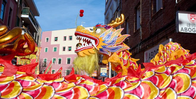 Dragón en el Gran Desfile Año Nuevo Chino Madrid 2025